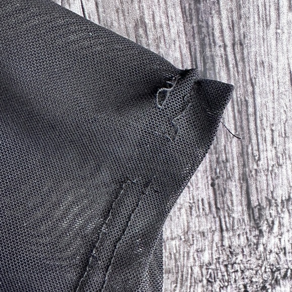 Sexy Crop Tee (open front + sheer on the back) - Picture 3 of 4